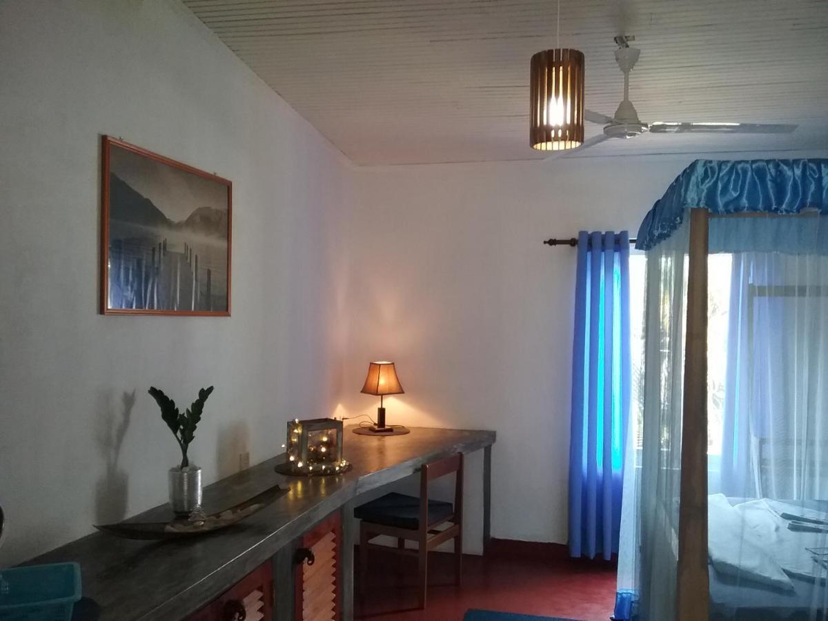 Gasthaus Langeoog Unawatuna Exteriör bild